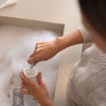 Cepillo Limpia Mamadera Nuk Twist + Cepillo Para Tetinas Color Verde Agua - Imagen 5