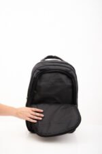 Mochila Reforzada Ecocuero Porta Notebook Escolar Urbana Color Negro Diseño De La Tela Cuero - Imagen 4