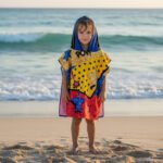 Poncho Toalla Capucha Microfibra Piñata Toy Story - Imagen 11