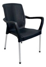 Silla Plástica Malbec Apilable C/ Patas Aluminio Kadur Sport Color Negro