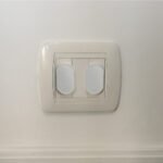 Tapa Protector De Enchufes Loopi Seguridad 8731 - 2 Unidades